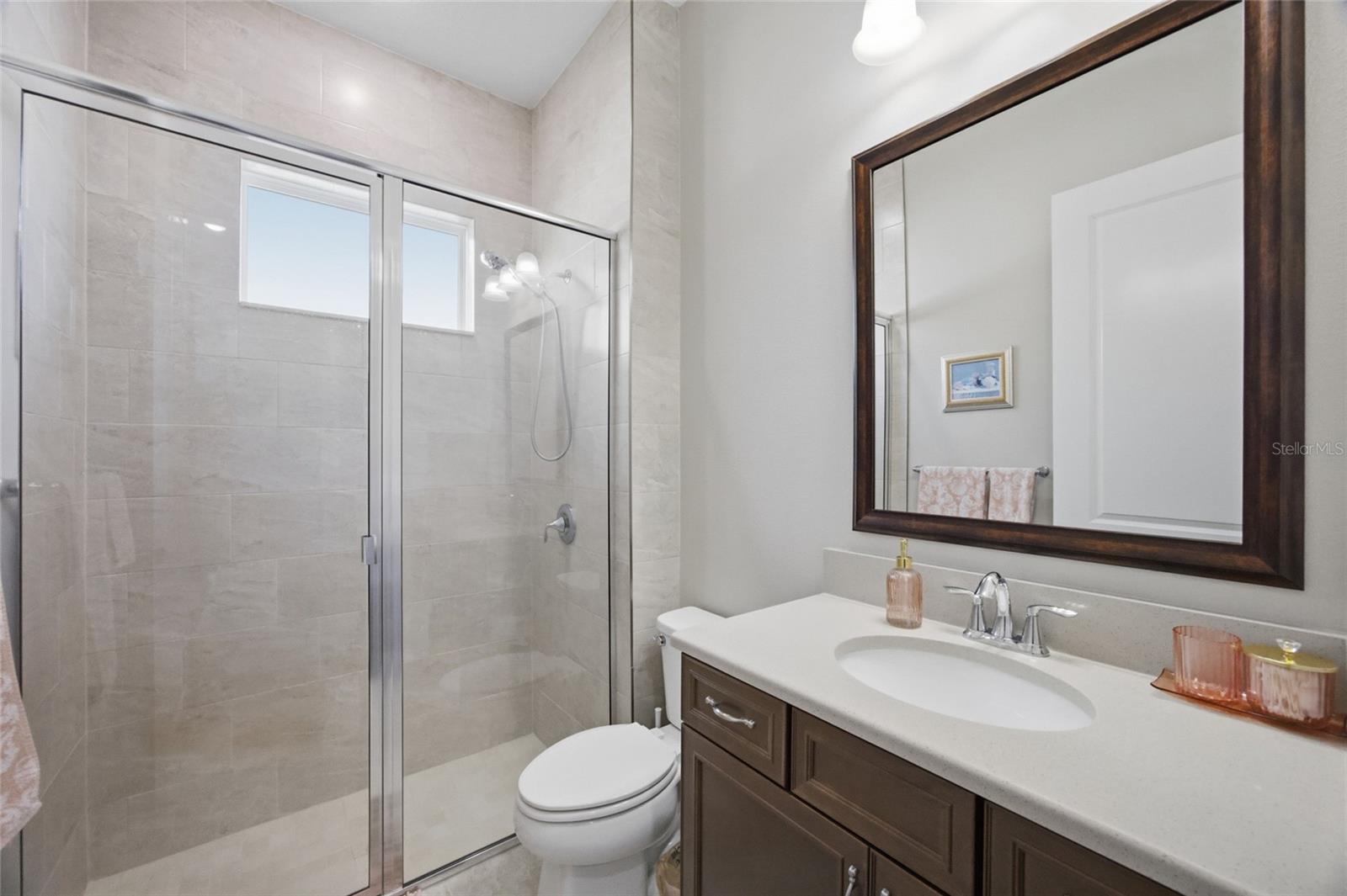 115 BROOKOVER LN — photo 22