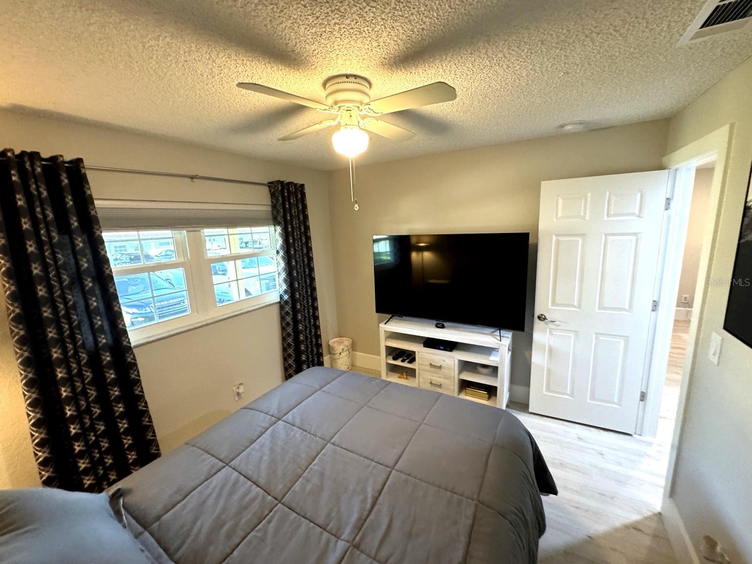 2465 NORTHSIDE DR #2204 — photo 47