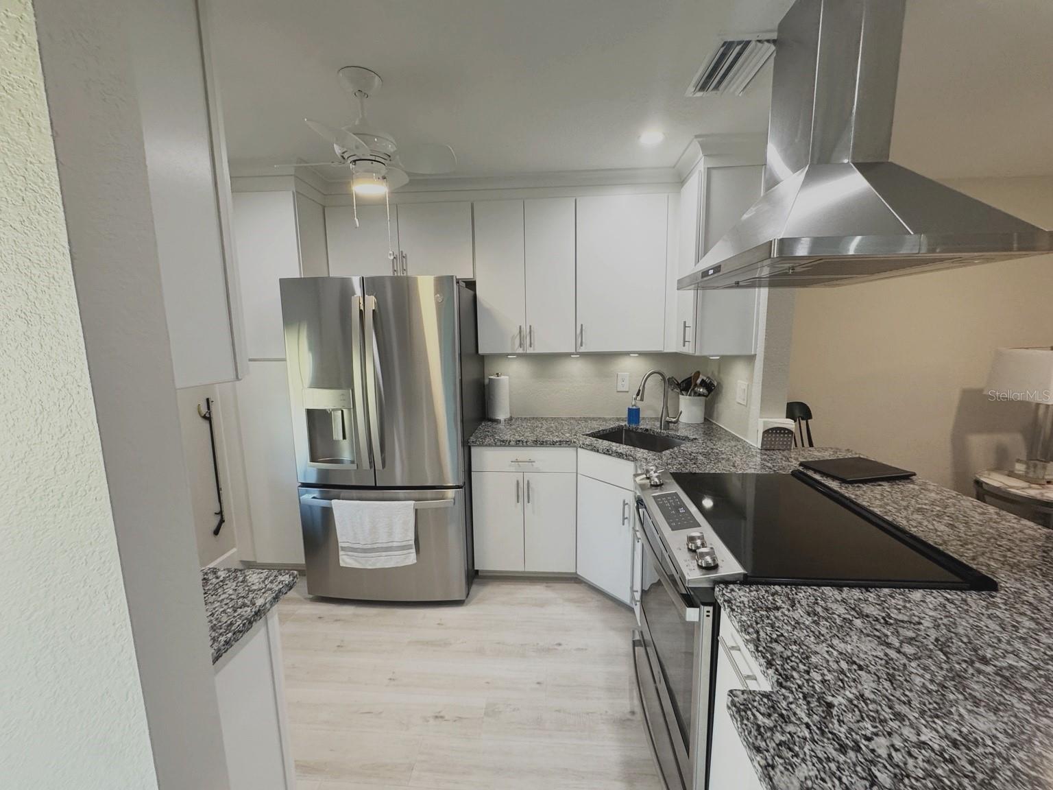 2465 NORTHSIDE DR #2204 — photo 29