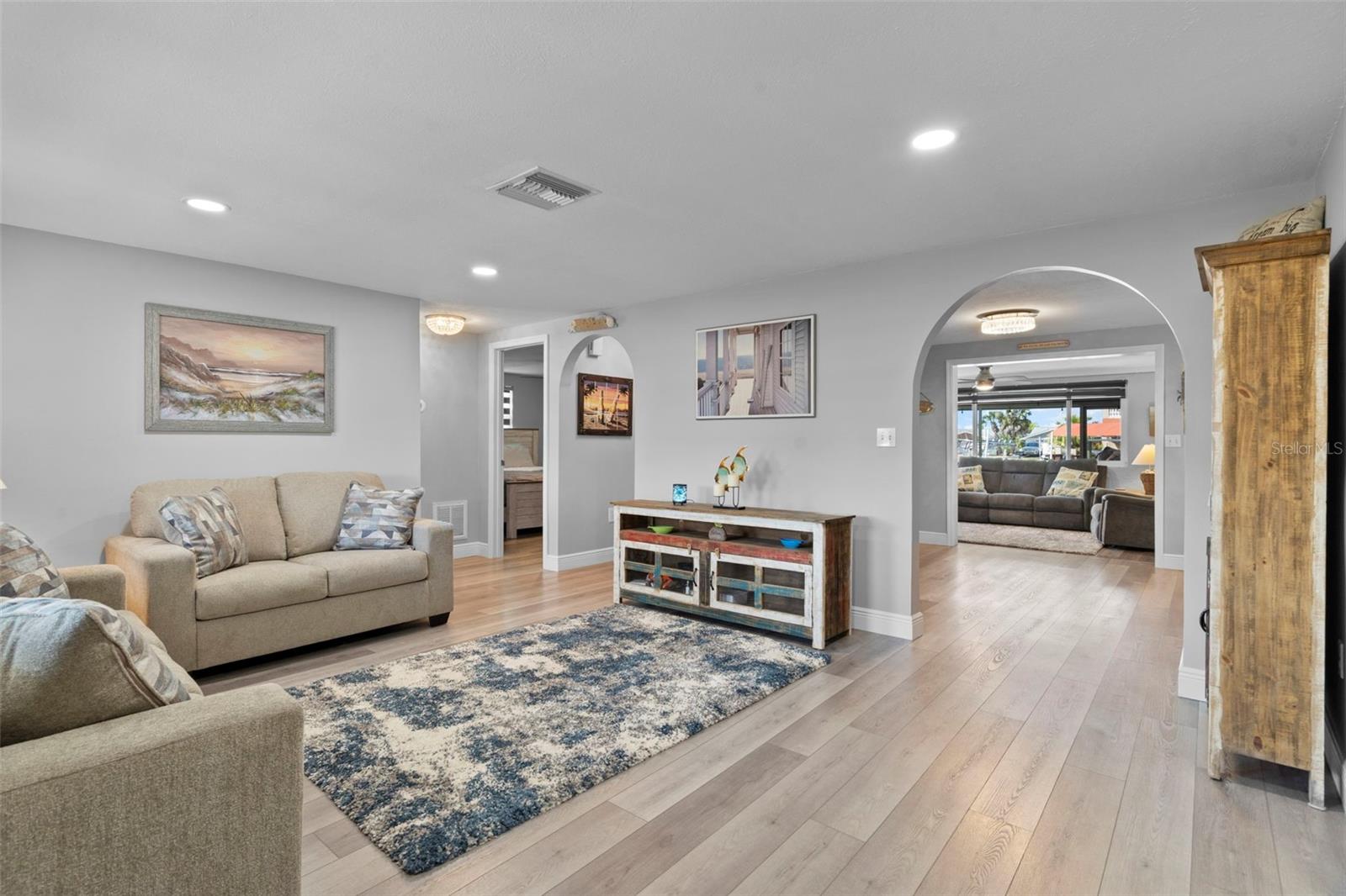 15627 DONZI DR — photo 17