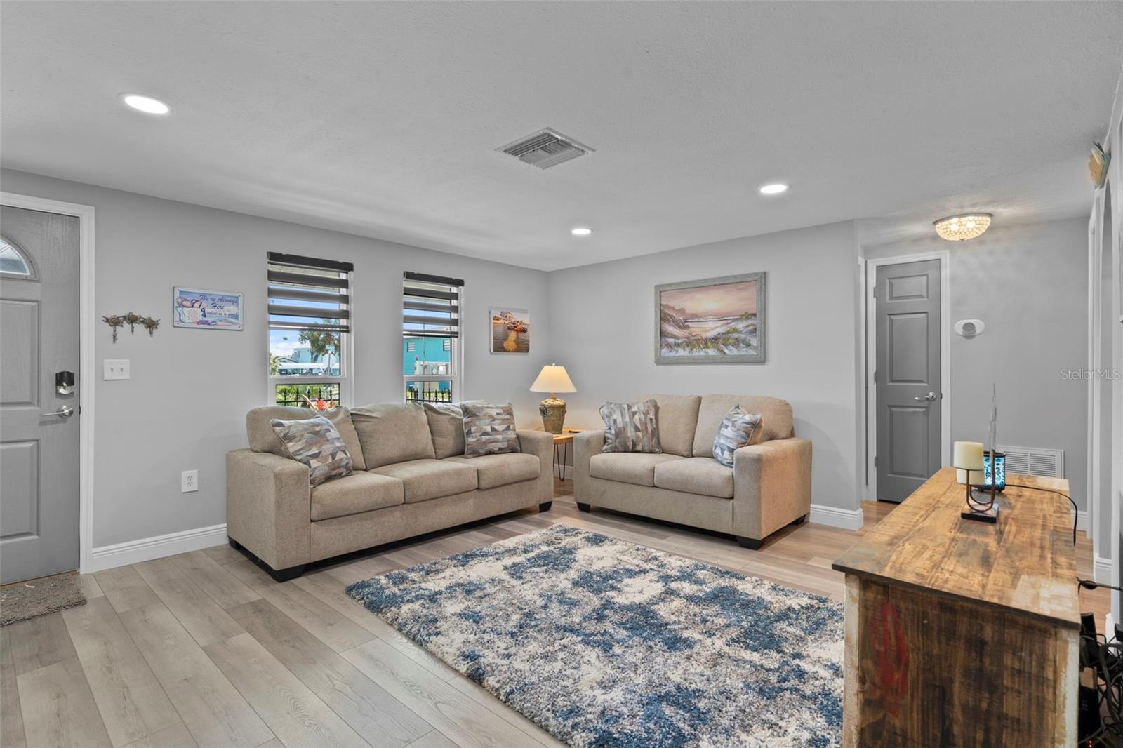 15627 DONZI DR — photo 18