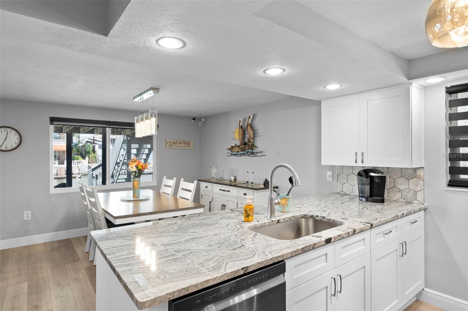 15627 DONZI DR — photo 30