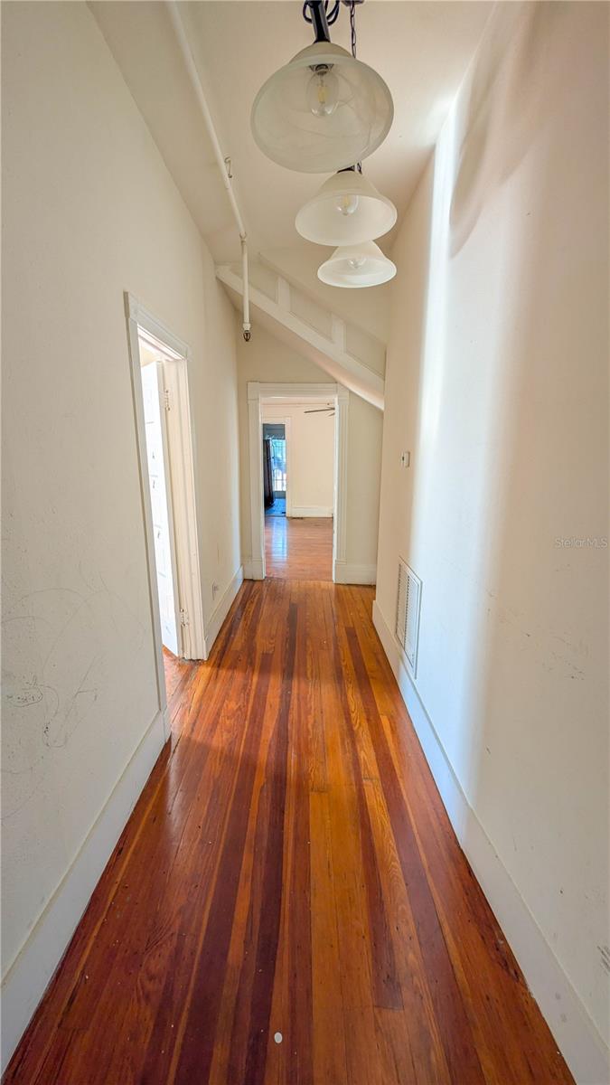 610 4TH AVE S — photo 18