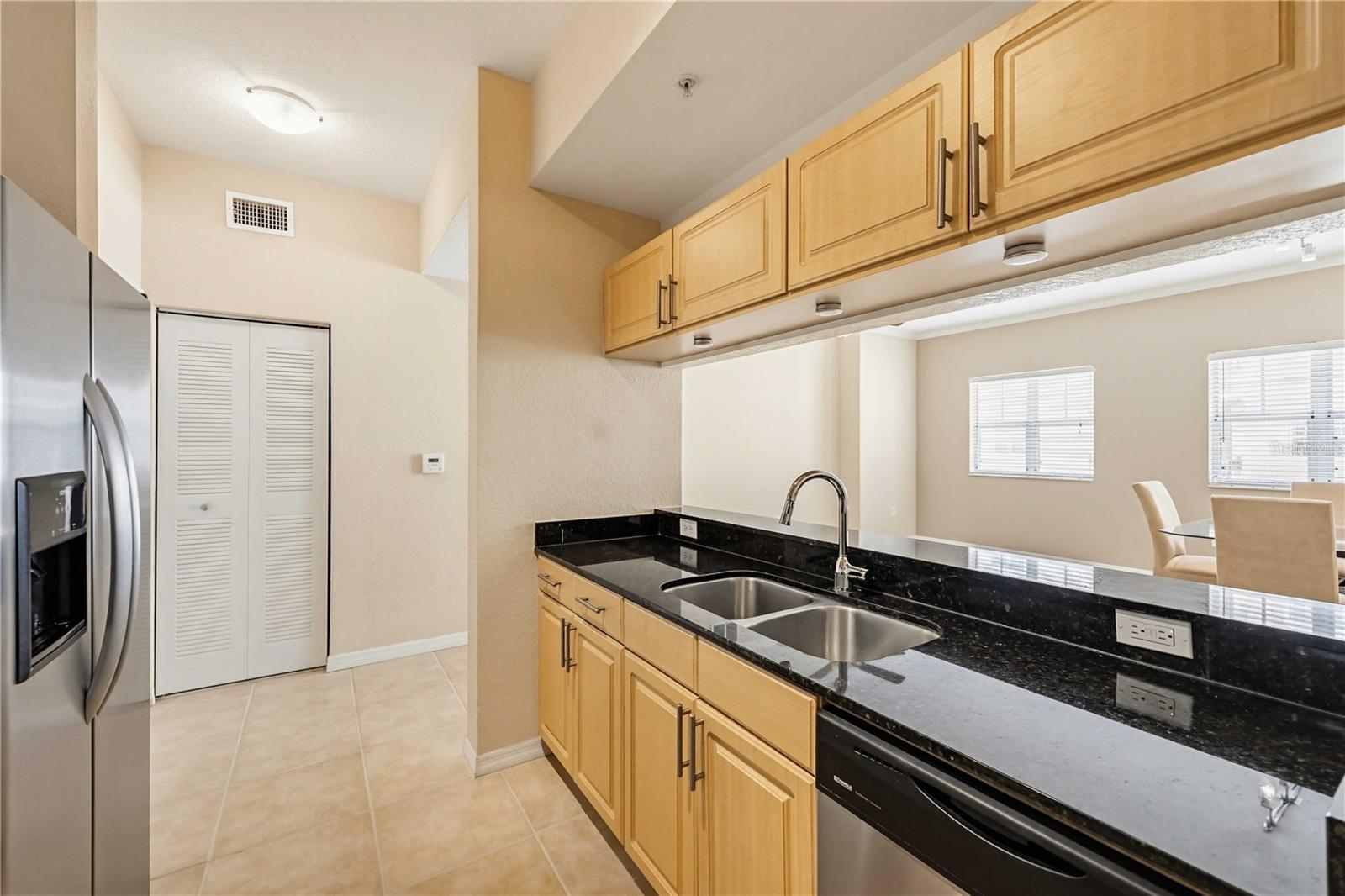 1064 N TAMIAMI TRL #1406 — photo 9