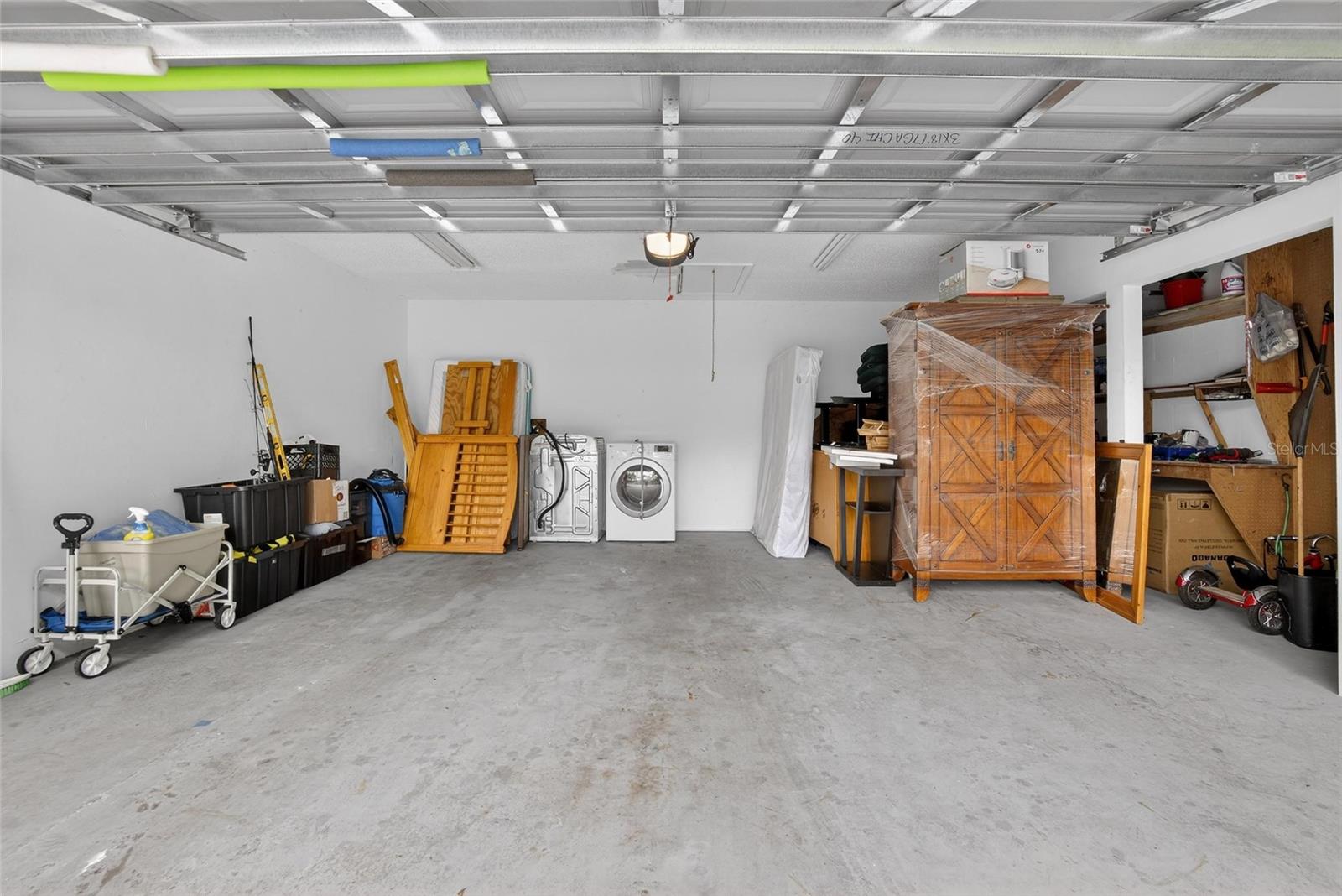 723 W PINEDALE DR — photo 47