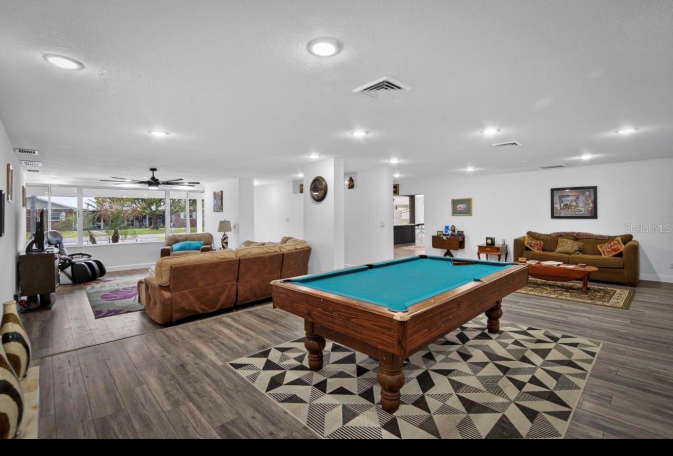 723 W PINEDALE DR — photo 41
