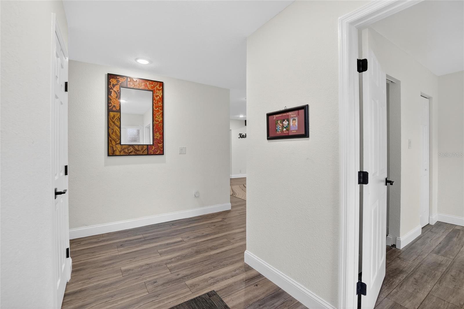 723 W PINEDALE DR — photo 21