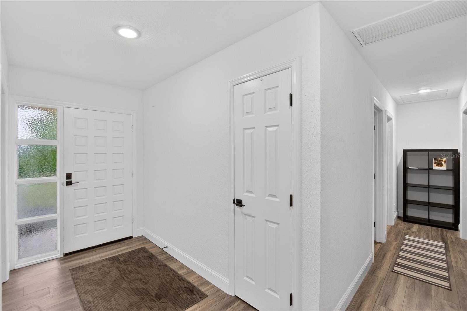 723 W PINEDALE DR — photo 17