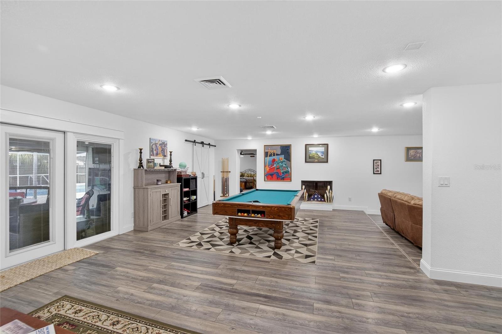 723 W PINEDALE DR — photo 6