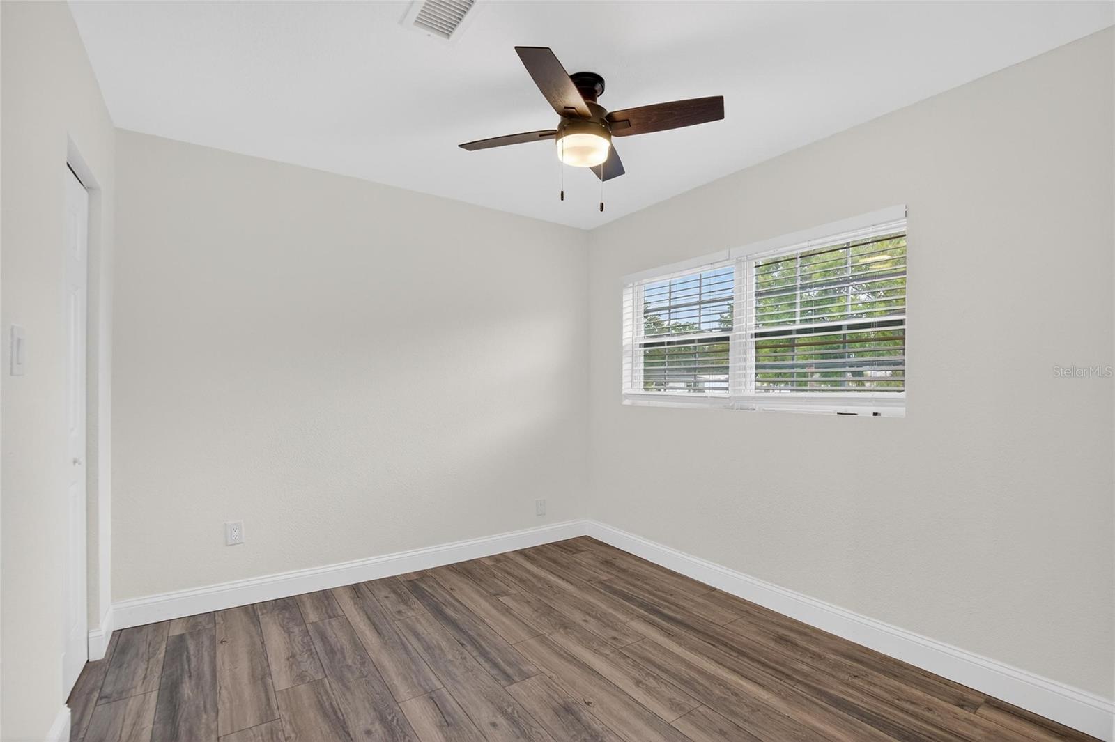 723 W PINEDALE DR — photo 20