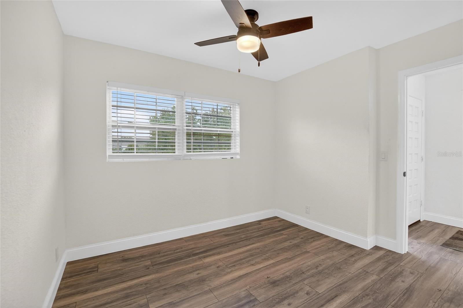 723 W PINEDALE DR — photo 19