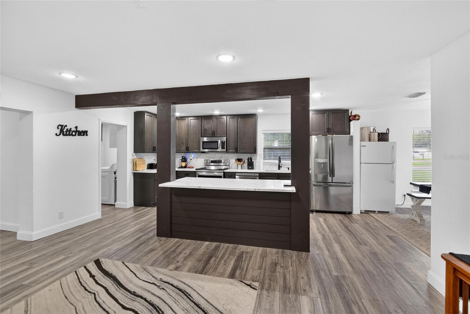 723 W PINEDALE DR — photo 14