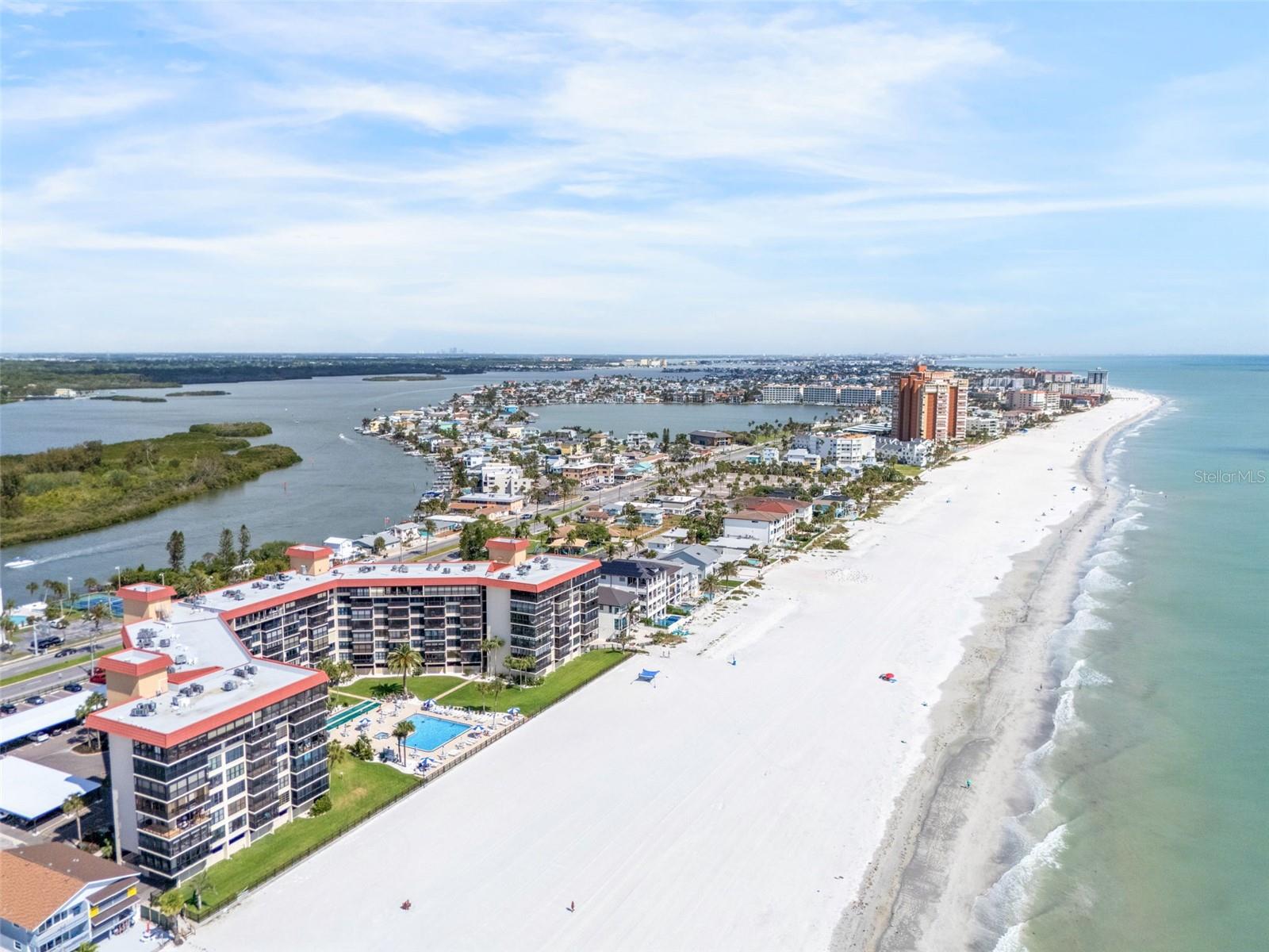 18304 GULF BLVD #105 — photo 24