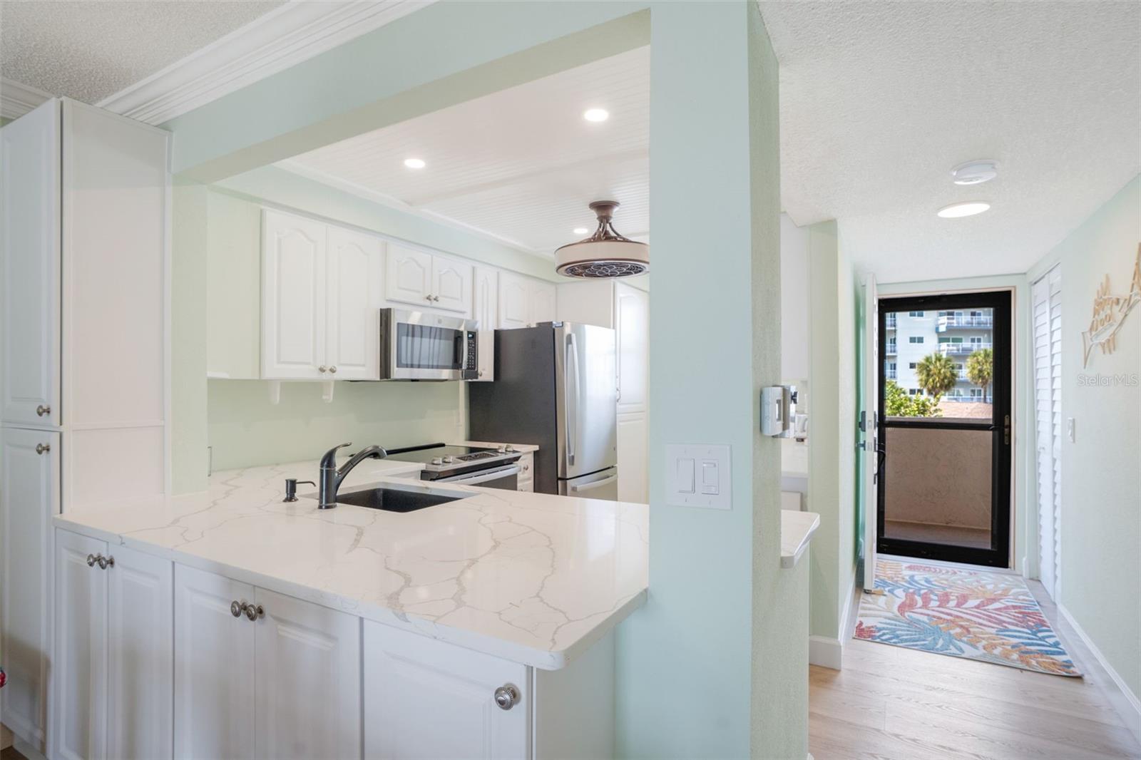 18304 GULF BLVD #105 — photo 6