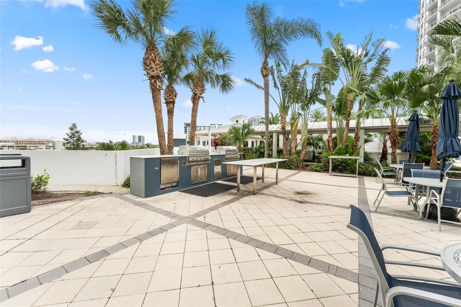 1209 E CUMBERLAND AVE #807 — photo 39