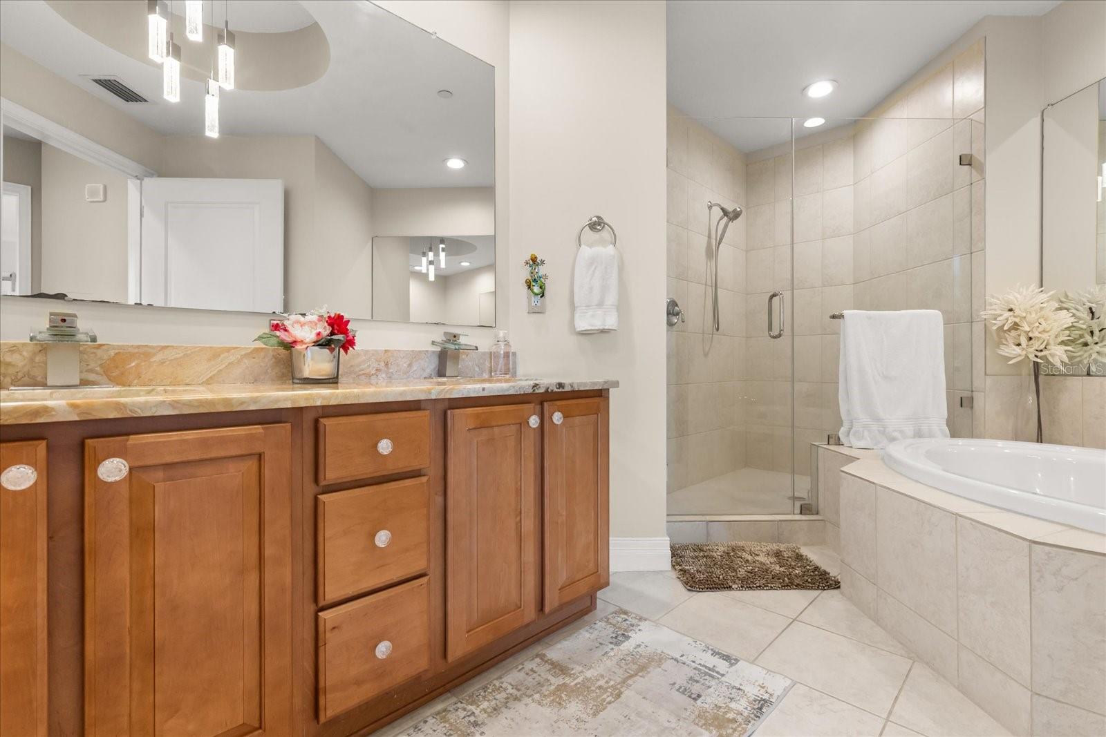 1209 E CUMBERLAND AVE #807 — photo 16