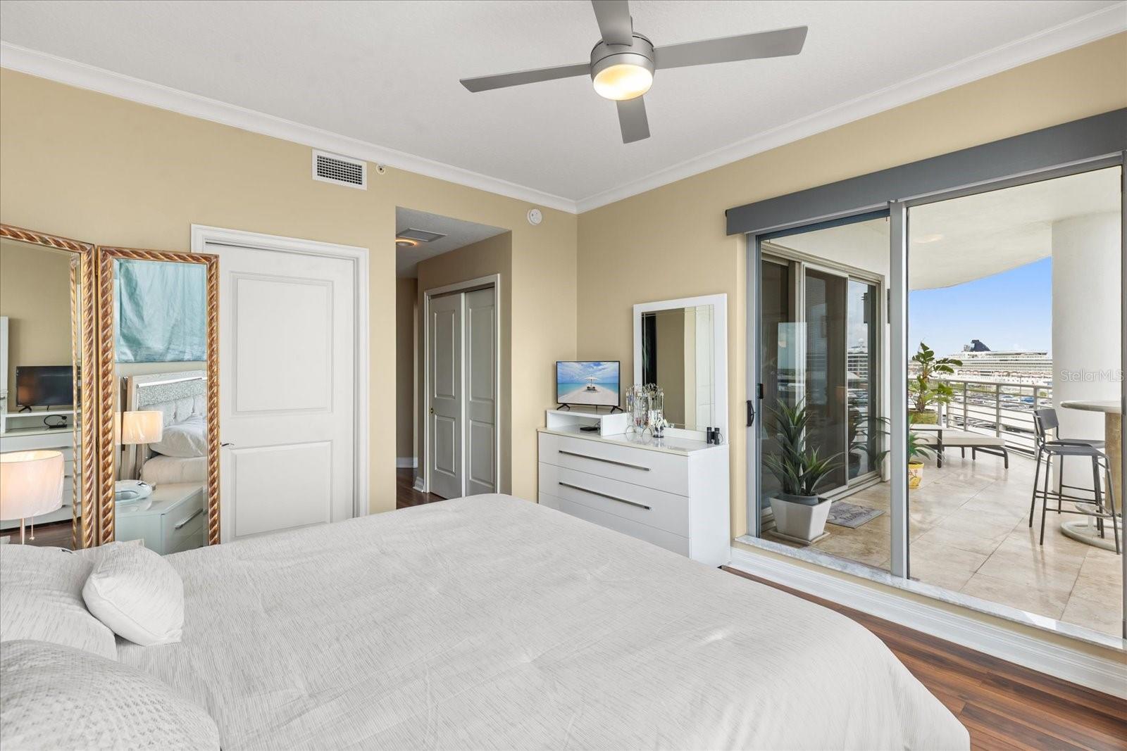 1209 E CUMBERLAND AVE #807 — photo 17