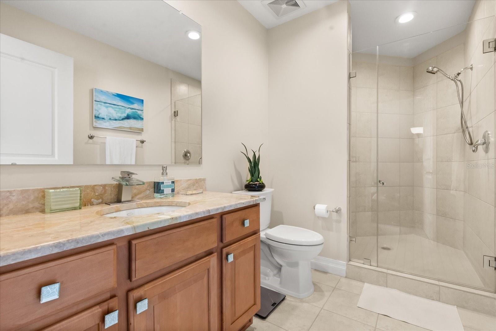 1209 E CUMBERLAND AVE #807 — photo 20