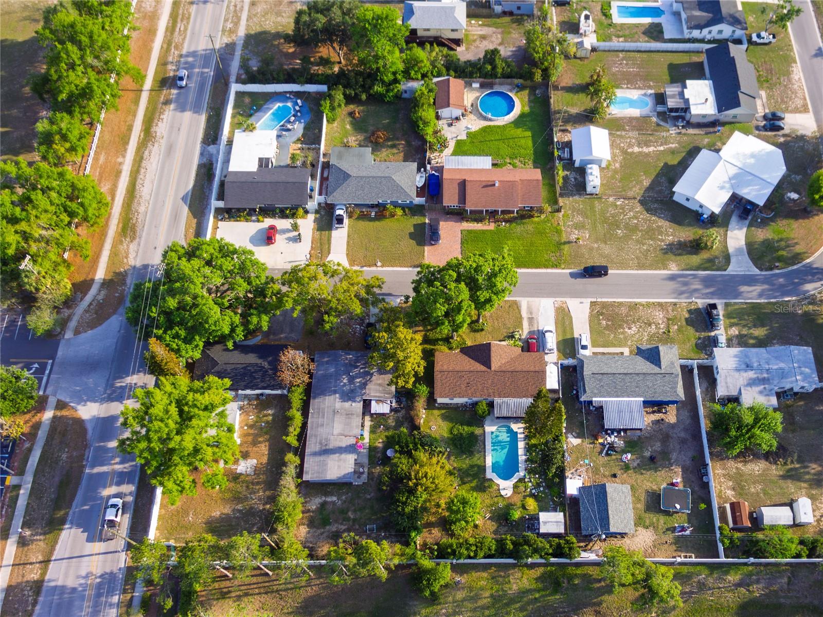 545 N TERRACE DR — photo 41