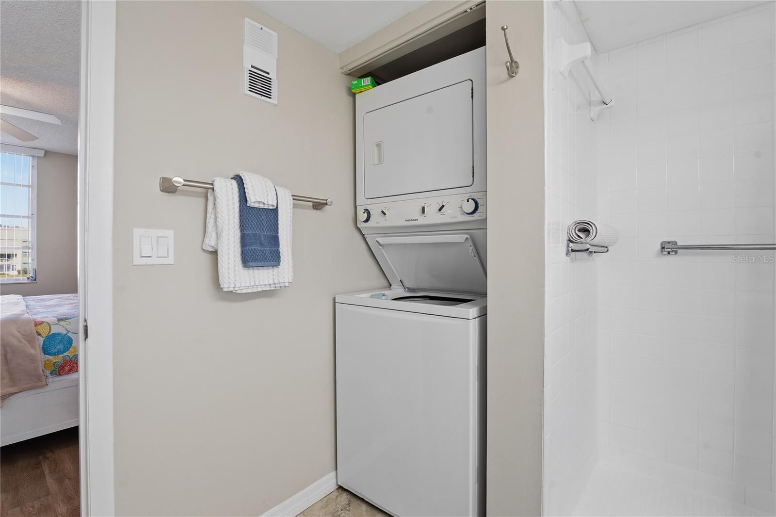 7540 BAY ISLAND DR S #251 — photo 28