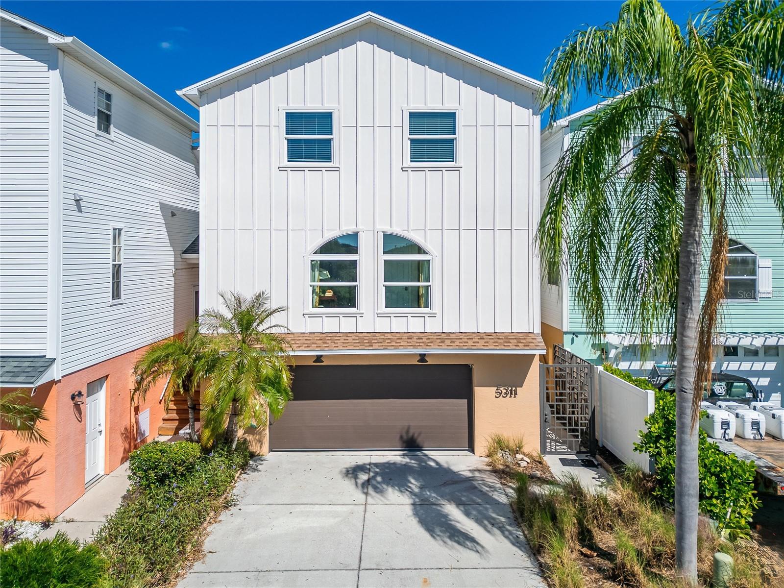 5311 BOARDWALK ST — photo 2