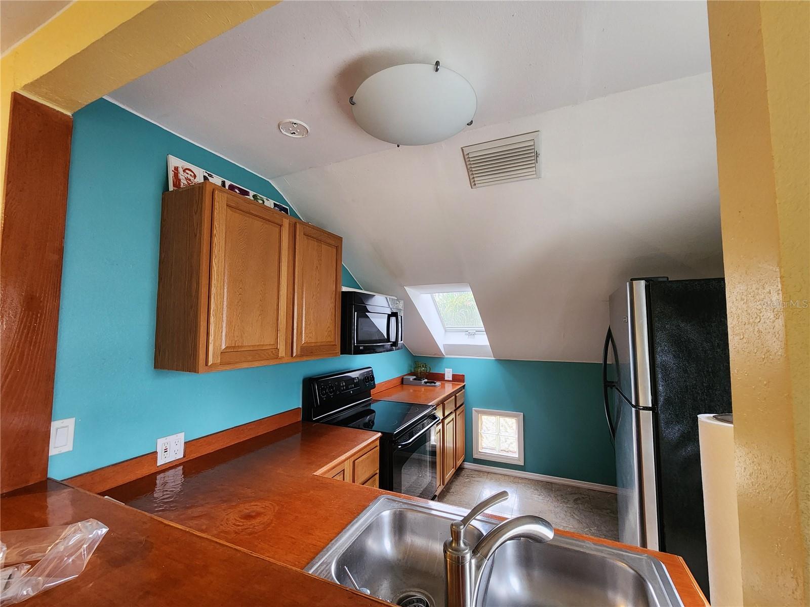 3401 E SLIGH AVE #E Sligh Ave — photo 38