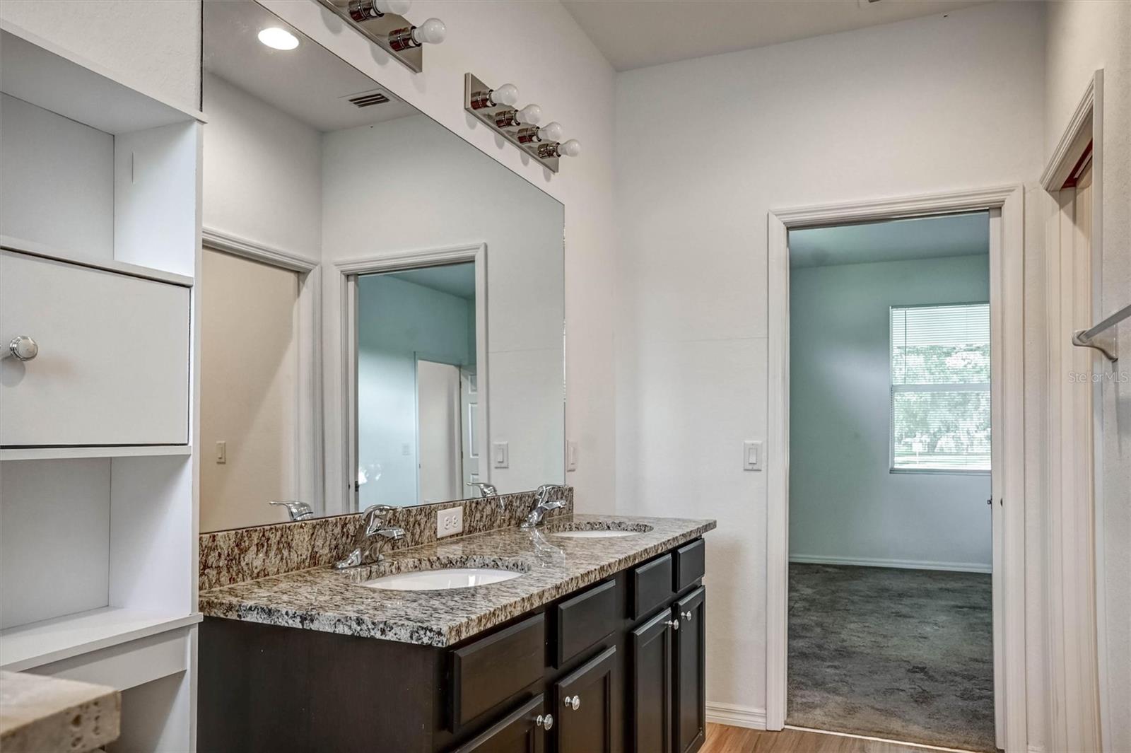 3035 BREWSTER RD — photo 12