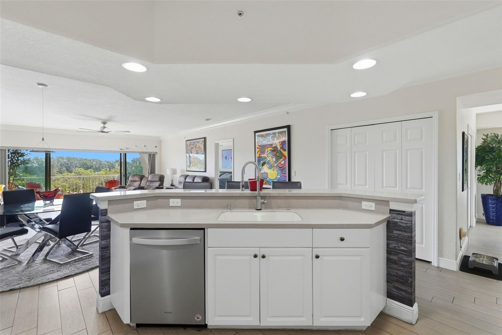 1695 PINELLAS BAYWAY S #E4 — photo 12