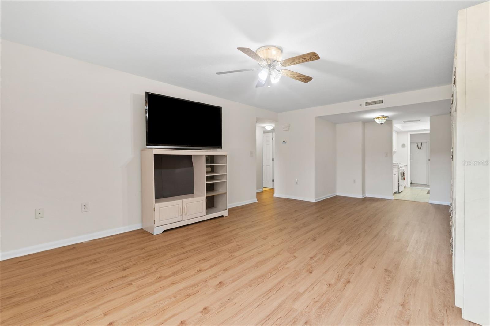1950 59TH AVE N #114 — photo 8