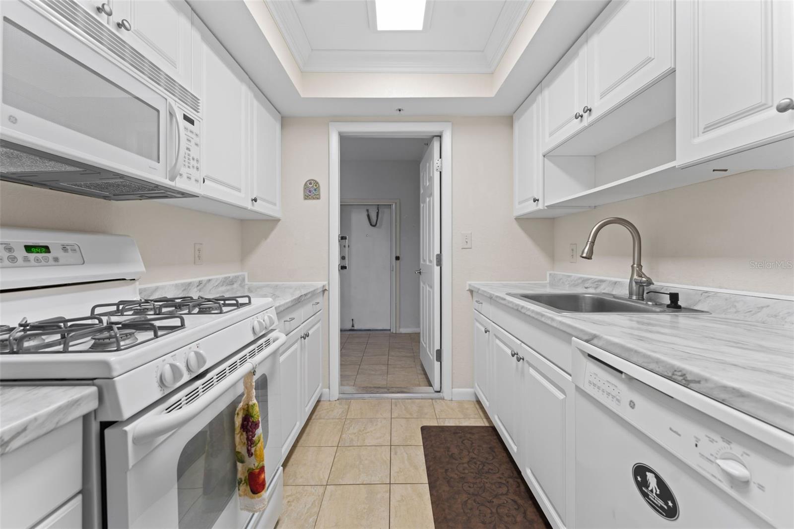 1950 59TH AVE N #114 — photo 9
