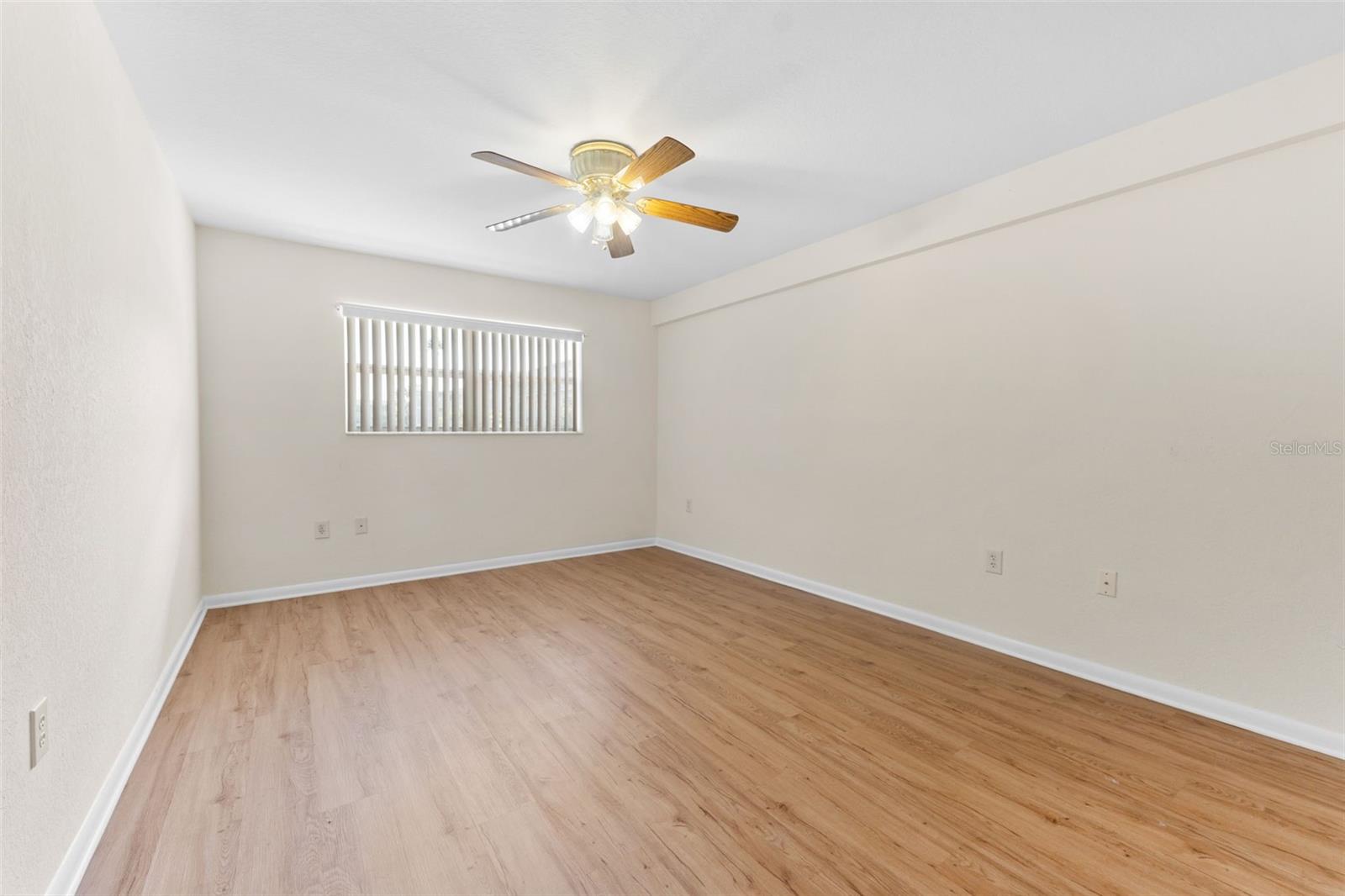 1950 59TH AVE N #114 — photo 15