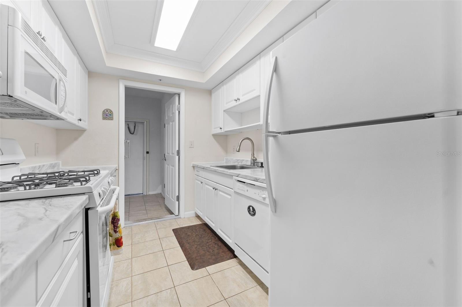 1950 59TH AVE N #114 — photo 12