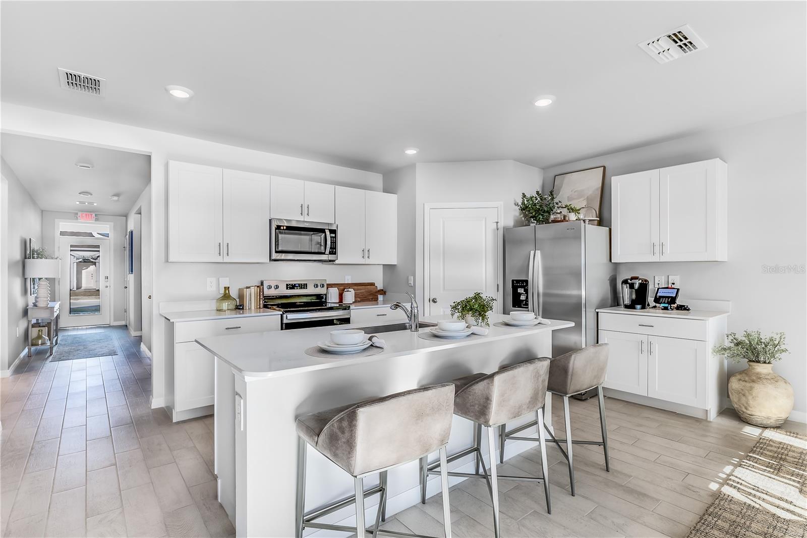 4948 TUSCOLA BLVD — photo 3