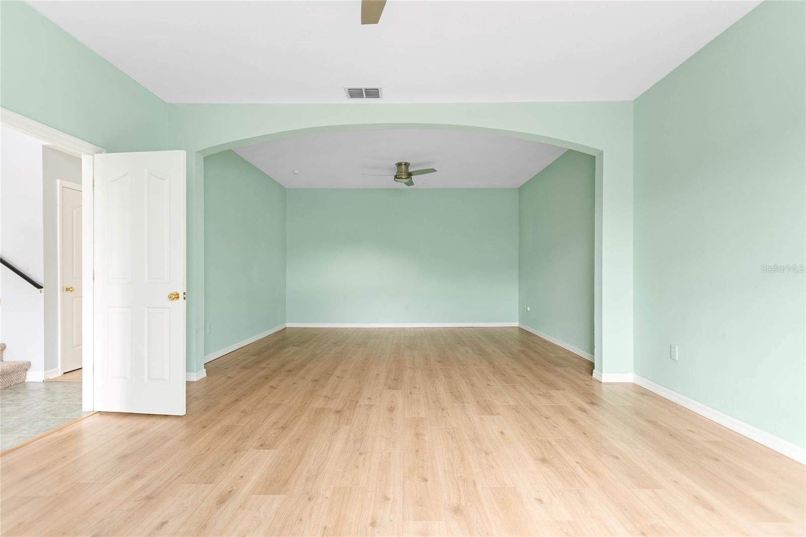 27012 SEA BREEZE WAY — photo 18