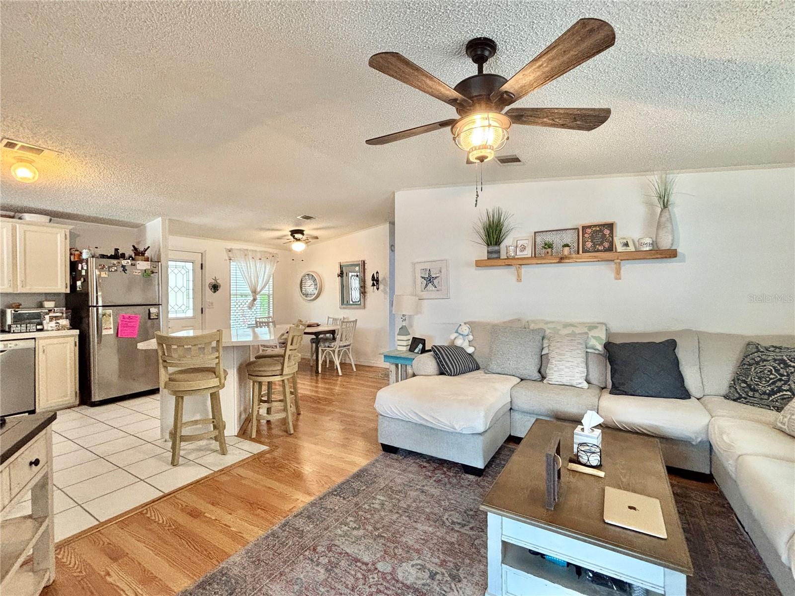 102 AMERICANA CT NE #206 — photo 8