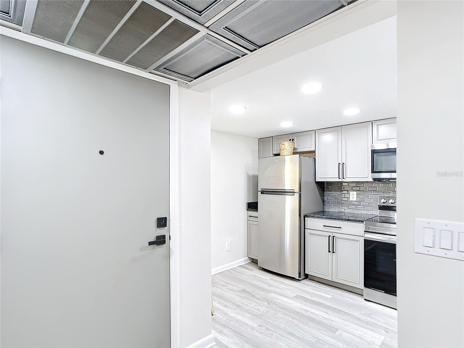 14130 ROSEMARY LN #3215 — photo 32