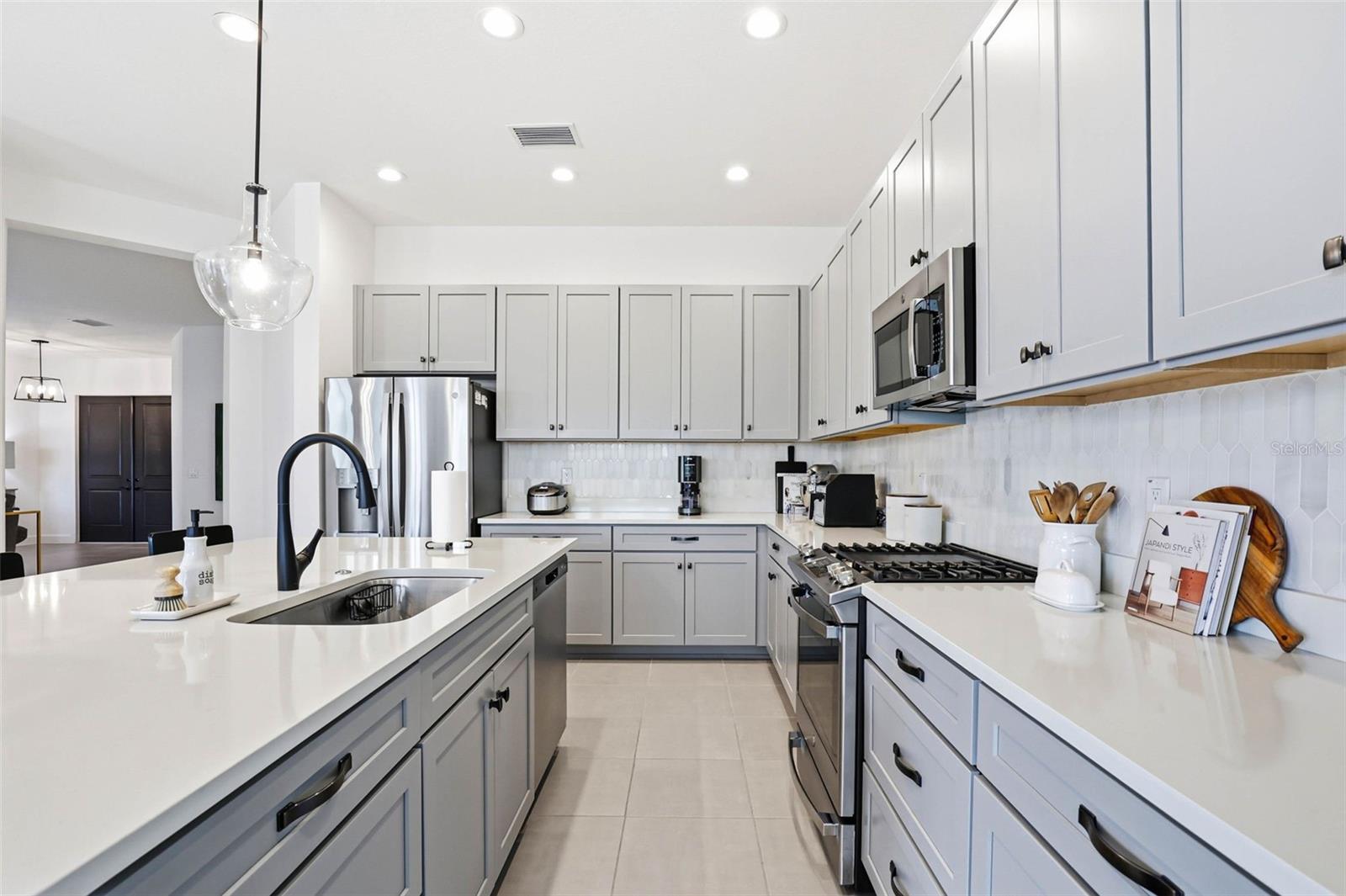32490 TREE OF LIFE AVE — photo 25