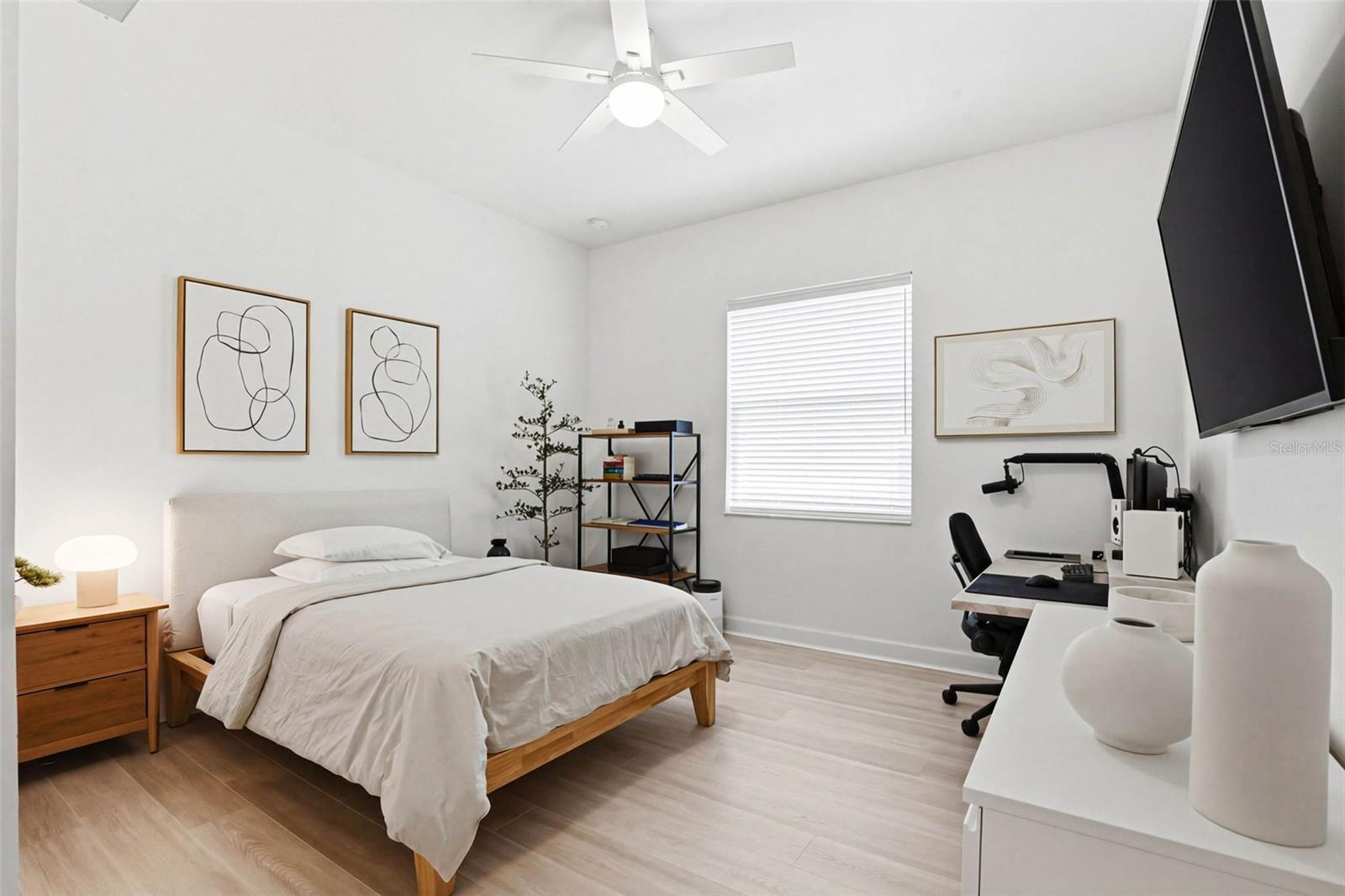 32490 TREE OF LIFE AVE — photo 16