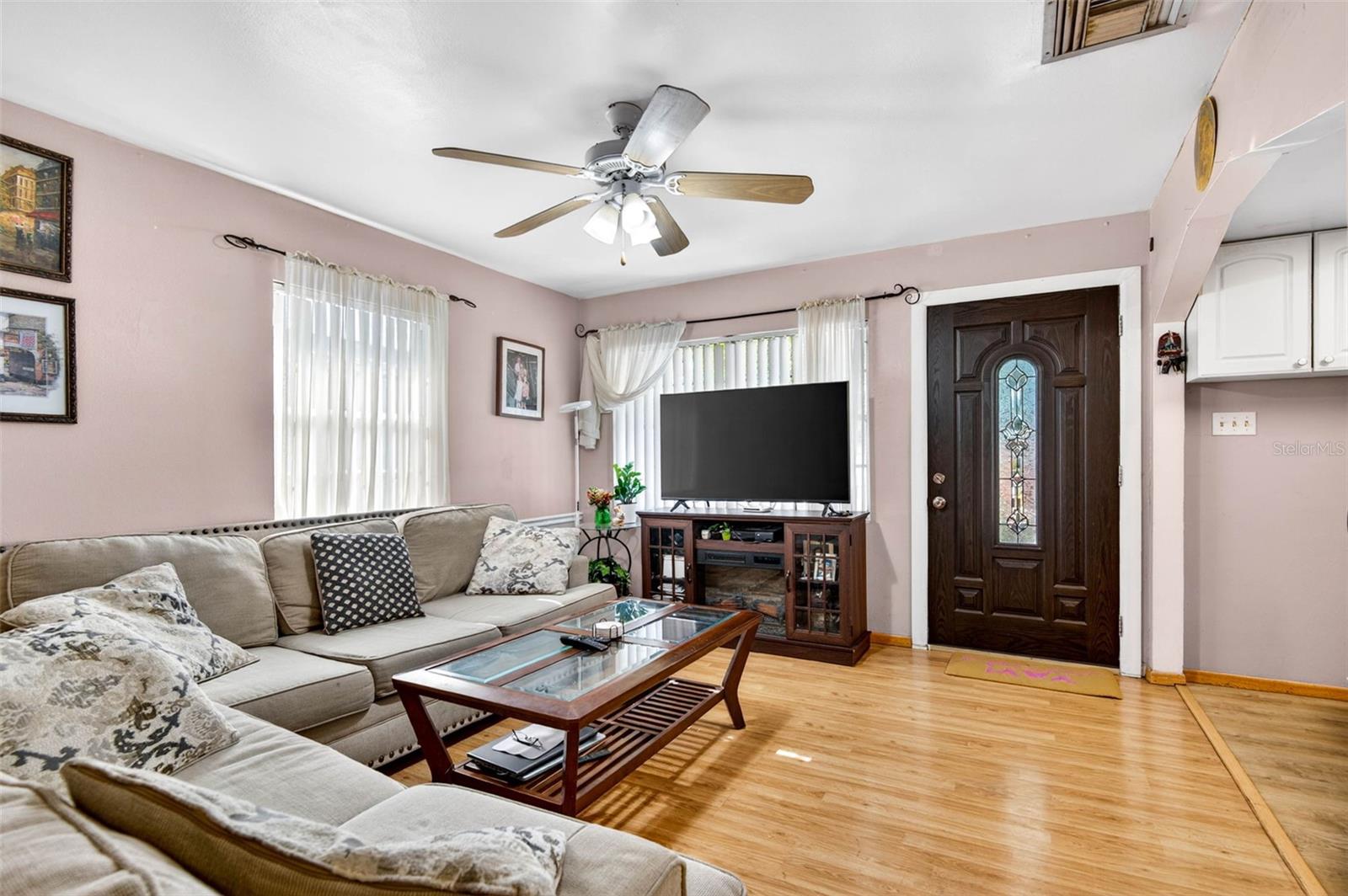 1417 W YUKON ST — photo 4