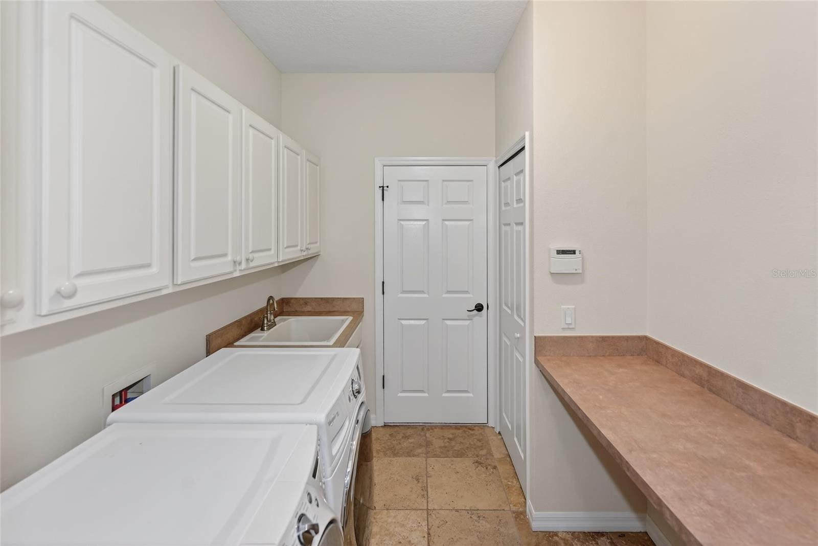 8124 TABBYSTONE PL — photo 43