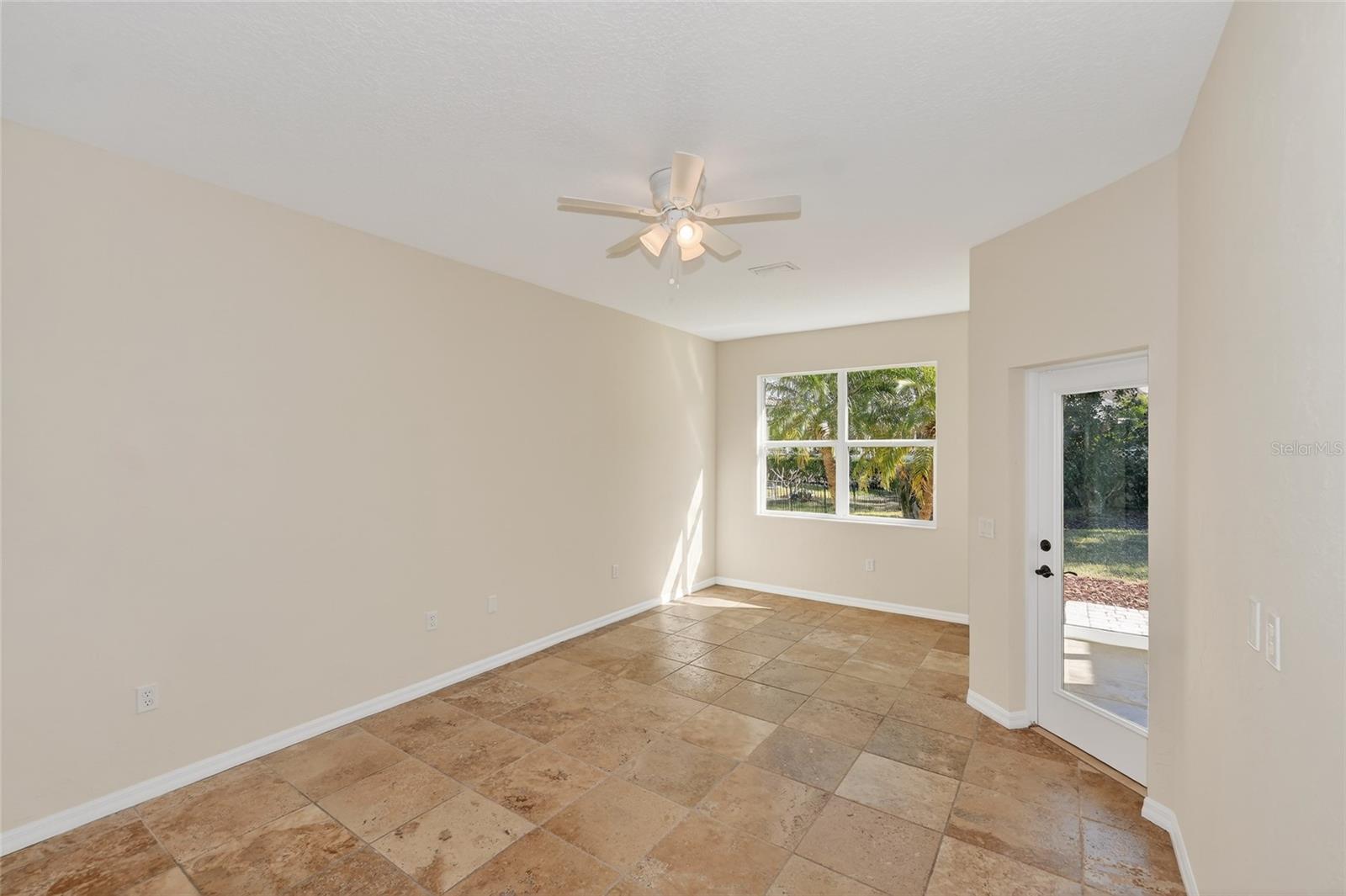8124 TABBYSTONE PL — photo 27