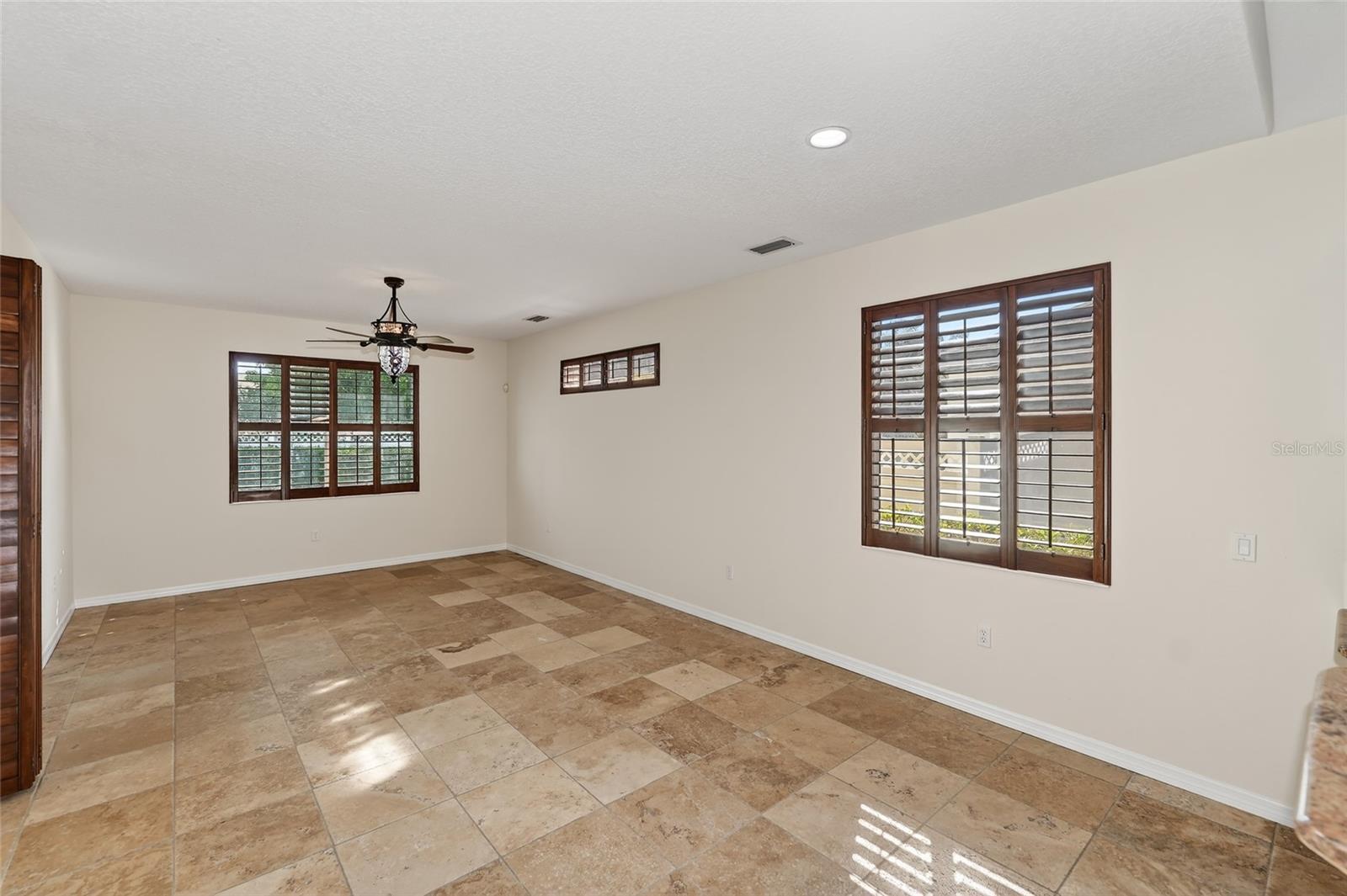 8124 TABBYSTONE PL — photo 38