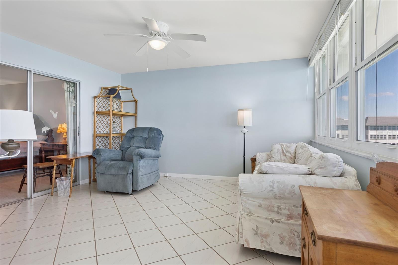 5130 BRITTANY DR S #1002 — photo 14