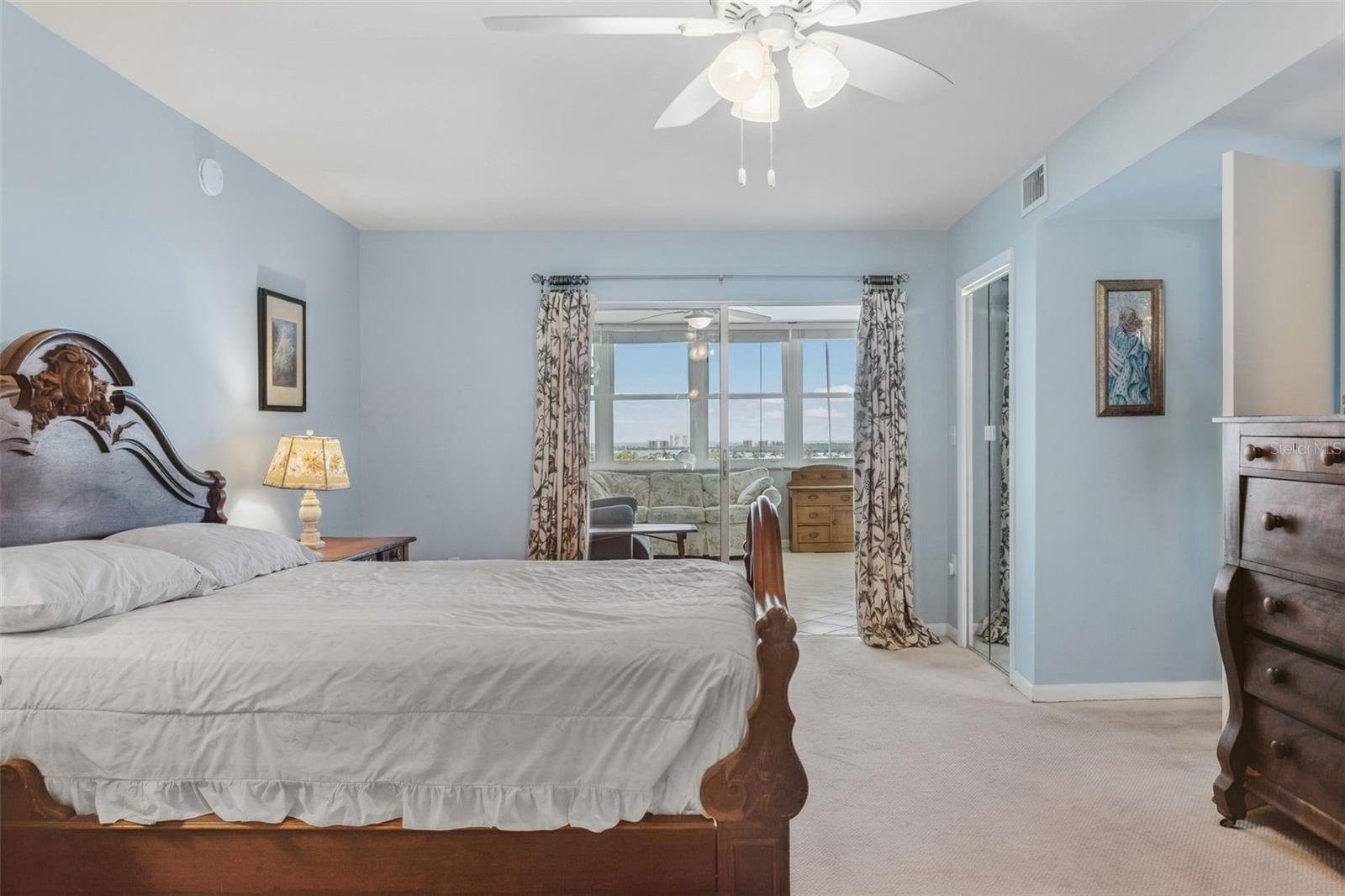 5130 BRITTANY DR S #1002 — photo 18