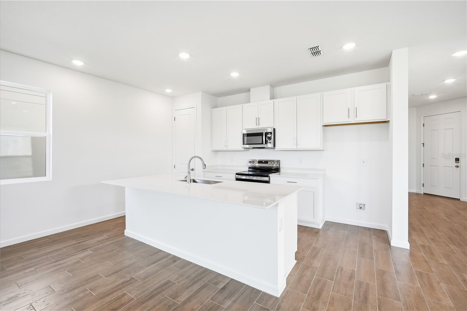 2542 29TH LN E — photo 17