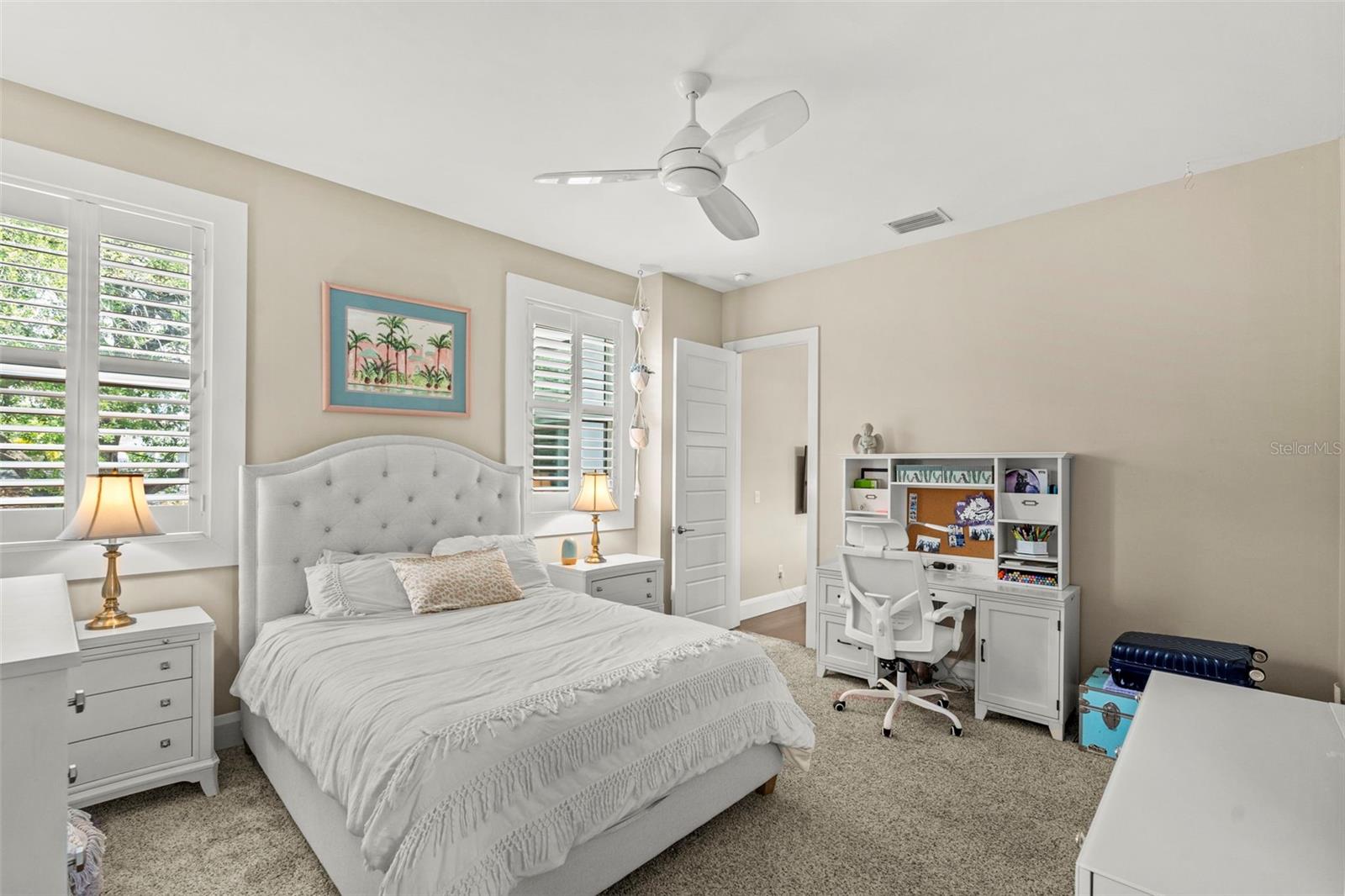 3211 W BAY VILLA AVE — photo 38