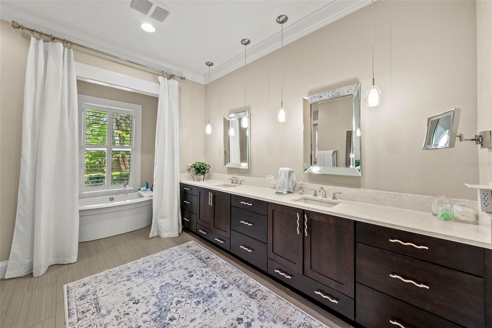 3211 W BAY VILLA AVE — photo 28