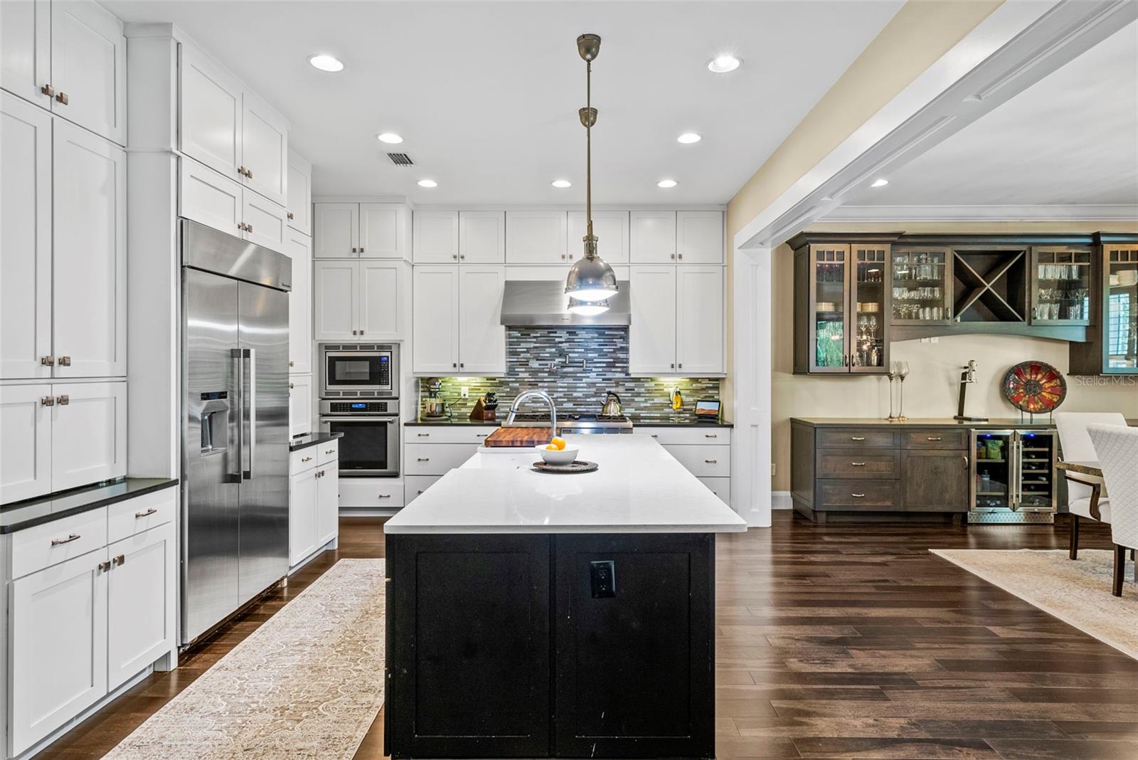 3211 W BAY VILLA AVE — photo 12