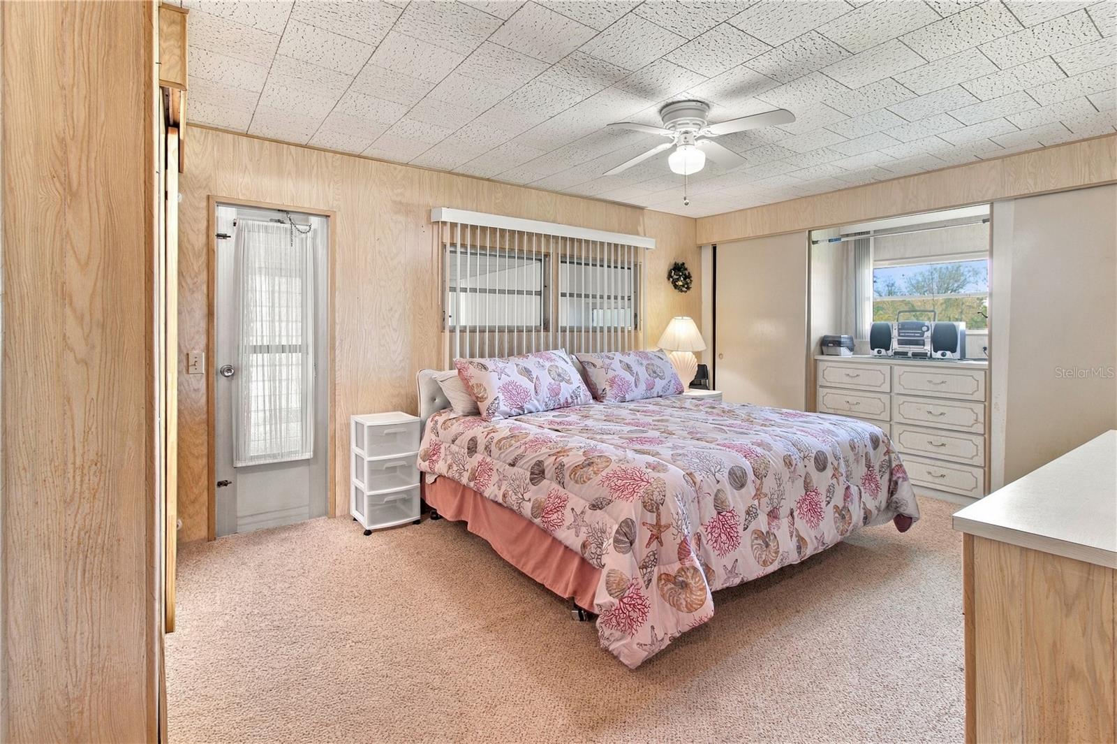 316 DANUBE CIR — photo 25
