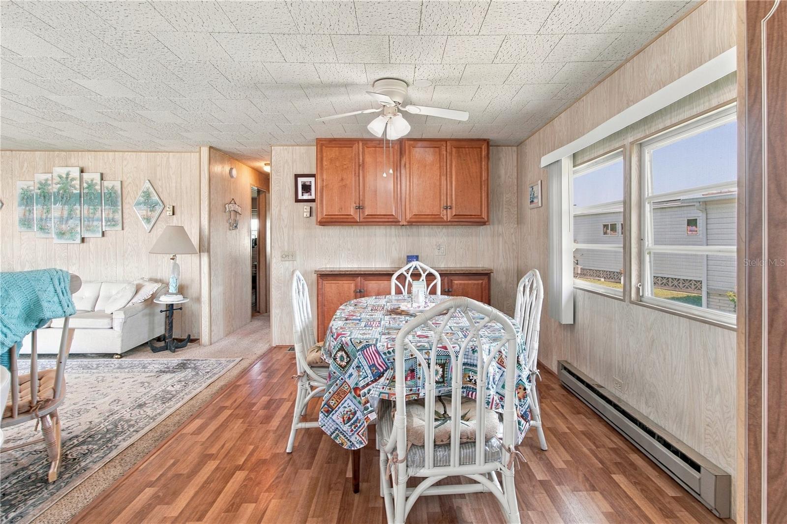 316 DANUBE CIR — photo 16